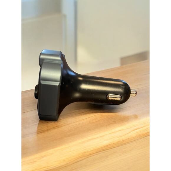 Unbreakcable USB Car Charger UBCH262 for Iphone Wireless FM Transmitter - Picture 3 of 3